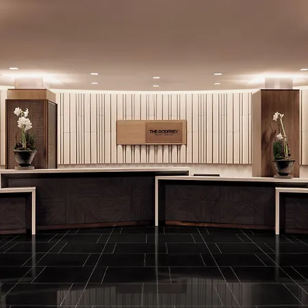 The Godfrey Hotel 4*