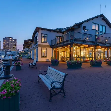 Yacht Haven Boston