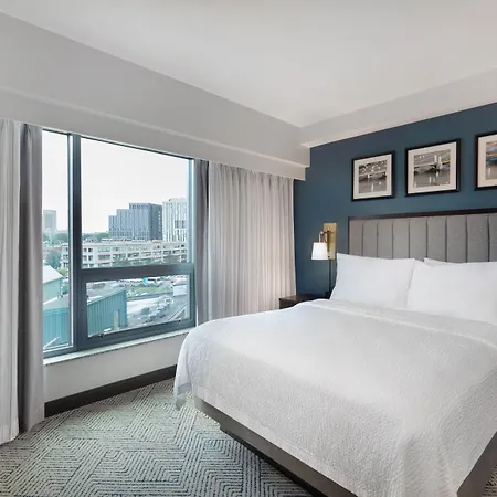By Marriott Back Bay/fenway Hotel Boston