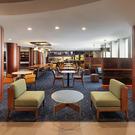 Courtyard Boston-south Hotel 3*