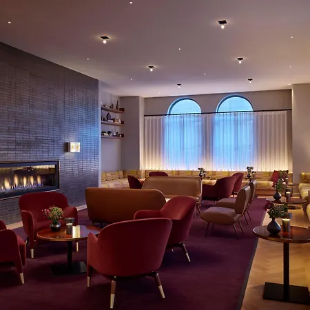 Hotel Aka Back Bay 4*