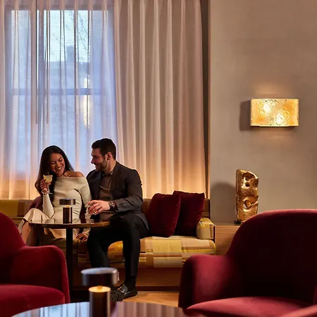 Aka Back Bay Hotel