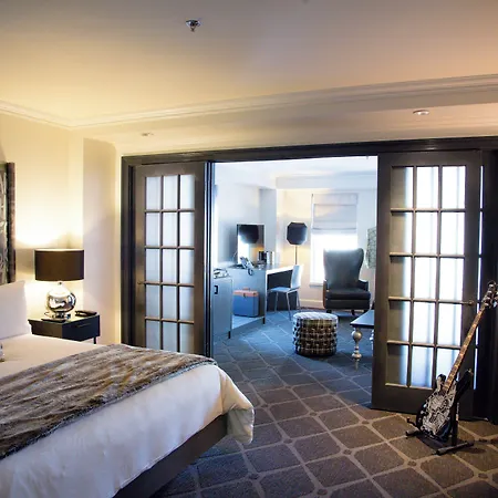 Commonwealth Hotel Boston