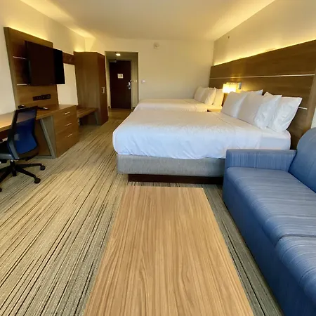 Hotel Express By Ihg Boston