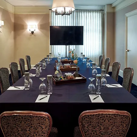 The Lenox 4* Boston