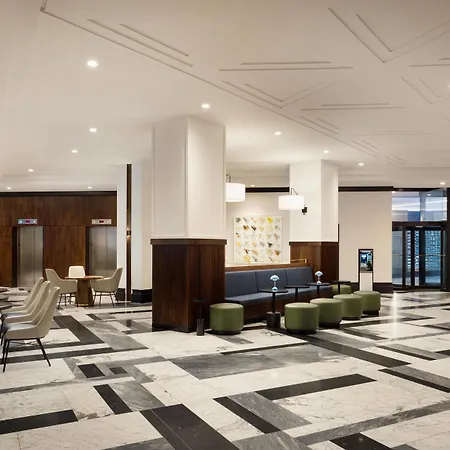 Hotel Hilton Back Bay 3*