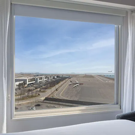 Hyatt Regency Harbor Boston