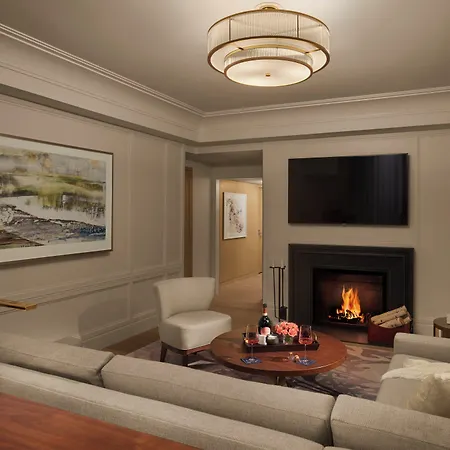 Hotel The Newbury Boston