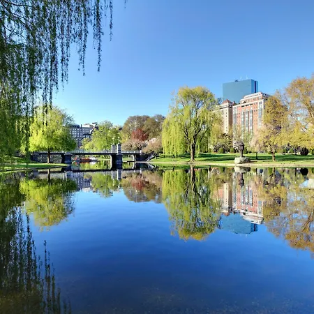 Hotel The Newbury Boston