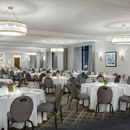 Hilton Park Plaza Hotel