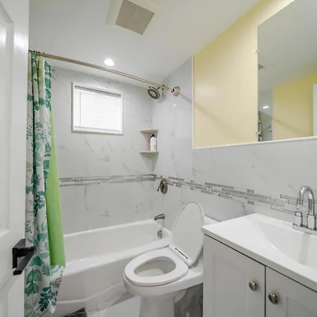 Apartment Stylish 4br Boston, Pet-friendly Near Savin Hill, I-93 & Red Line 30-1 *