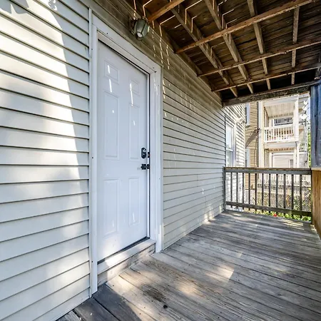 Stylish 4br Boston, Pet-friendly Near Savin Hill, I-93 & Red Line 30-1