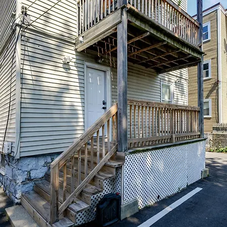 Stylish 4br Boston, Pet-friendly Near Savin Hill, I-93 & Red Line 30-1 Apartment *