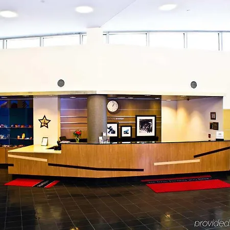 Hotel Hampton & Crosstown Center Boston