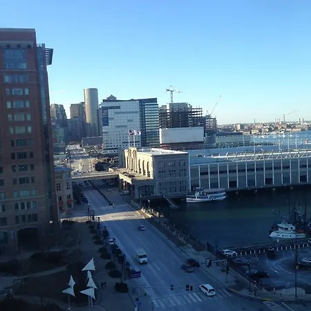 Seaport Luxury Harborview Apartments By Sparesuite *