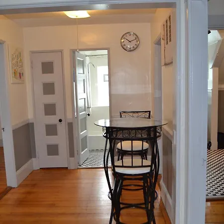 Apartment Allston Red House 1 Bed By Royalstreet Boston