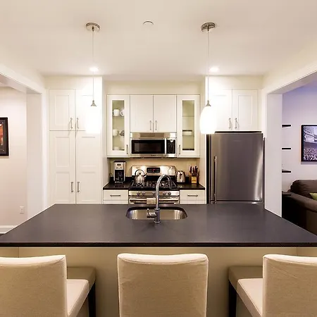 Apartment 652 Massachusetts Avenue By Thatch Boston