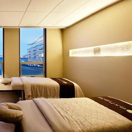Battery Wharf Hotel, Waterfront Hotel 4*