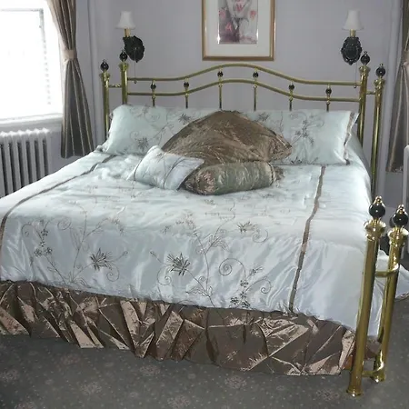 Guest house 463 Beacon Street