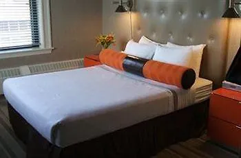 Staypineapple, A Delightful Hotel, South End