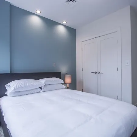 Apartment One-bedroom On Beacon Street Apt 205 Boston