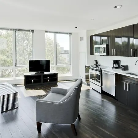 Two-bedroom On Western Avenue Apt N301