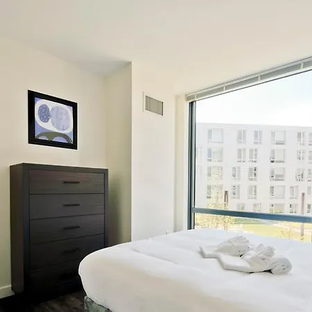 Apartment Two-bedroom On Western Avenue Apt N314