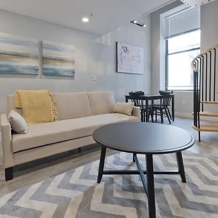 On Washington Street Apartment