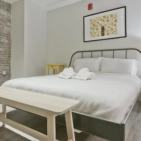 On Washington Street Apartment Boston