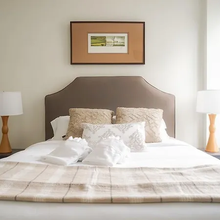 Apartment Two-bedroom On Western Avenue Apt N306 *