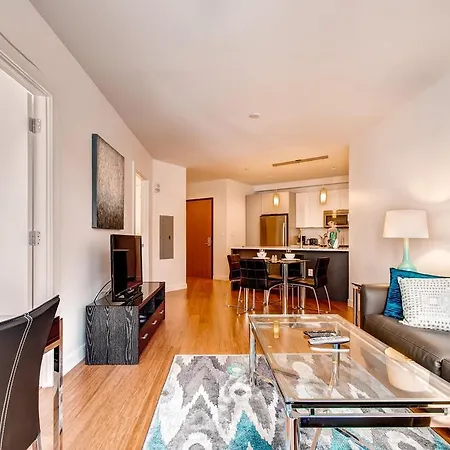 Global Luxury At The Financial District Apartment Boston