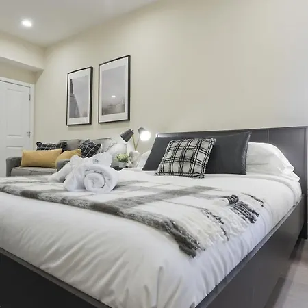 Apartment Studio On Arch Street Apt 4b Boston