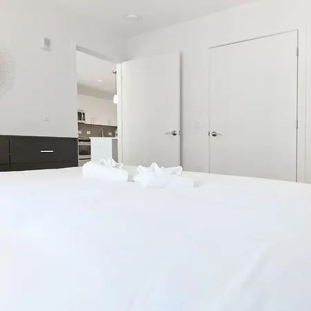 One-bedroom On Western Avenue Apt S - 418 Apartment *