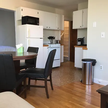 112 Myrtle St #9 By Live Apartment *