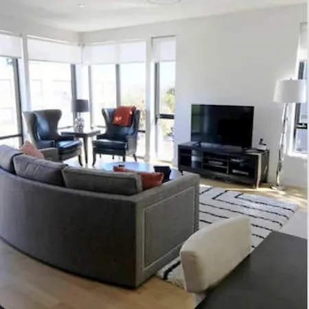 Apartment Fully Furnished 2 Bedroom In Longwood Medical Area By Seamlesstransition *