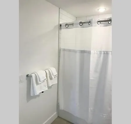Fully Furnished 2 Bedroom In Longwood Medical Area By Seamlesstransition Apartment *