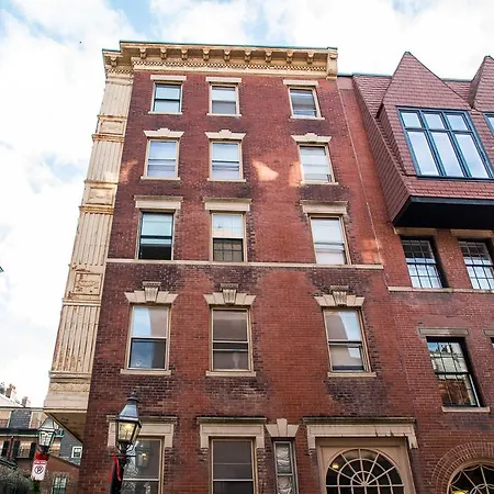 Apartment 112 Myrtle St #9 By Live