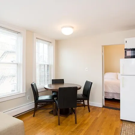112 Myrtle St #9 By Live Apartment *