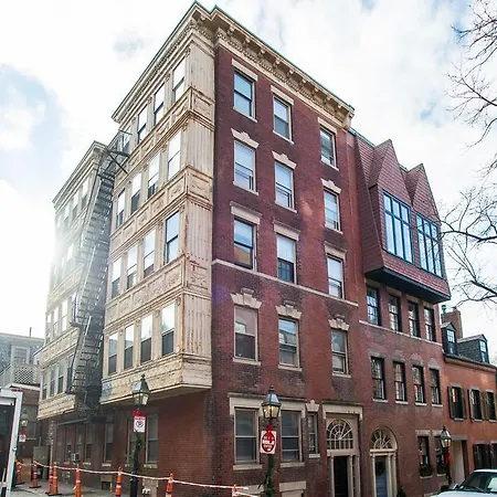 112 Myrtle St #5 By Live Boston