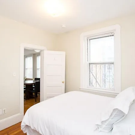 112 Myrtle St #9 By Live Apartment Boston