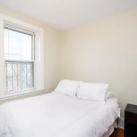112 Myrtle St #9 By Live Apartment