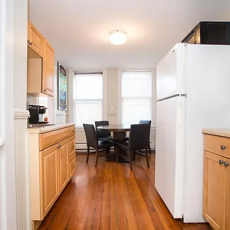 112 Myrtle St #5 By Live Apartment *