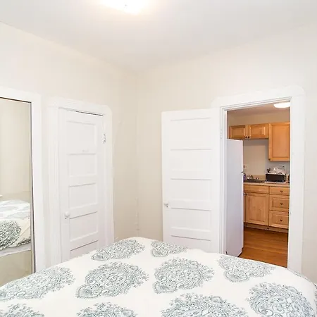 112 Myrtle St #5 By Live Apartment