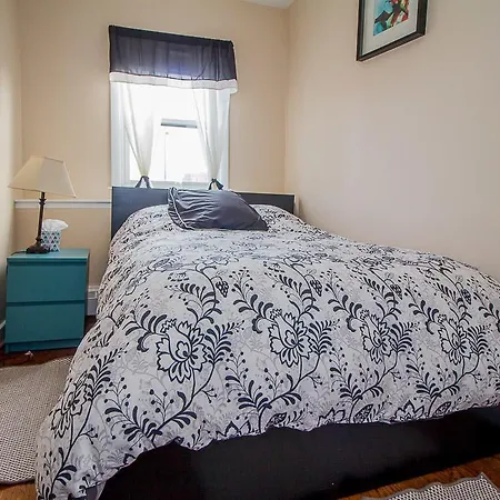 2 Bedroom In Downtown Close To South Station And Chinatown Apartment Boston