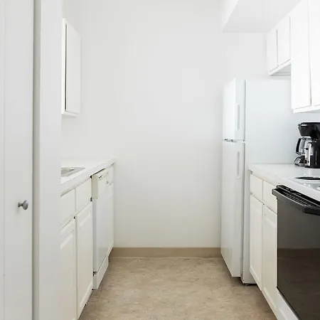 Apartment Two-bedroom On Commonwealth Avenue Apt 1214