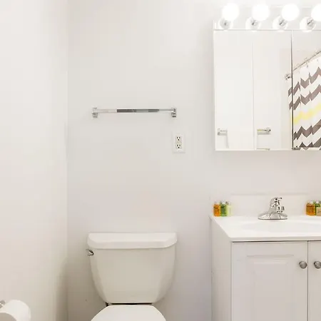 Apartment Two-bedroom On Commonwealth Avenue Apt 1214 *