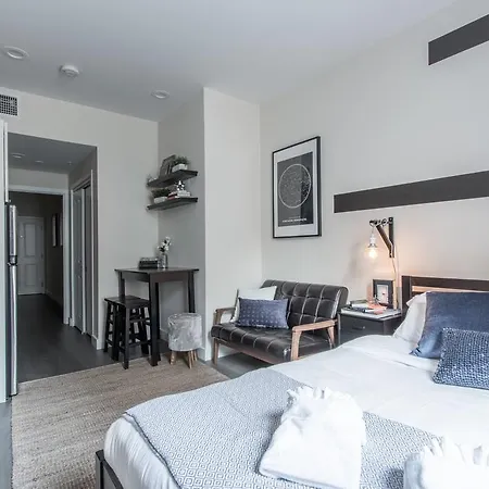 Studio On Arch Street Apt 4e * Boston