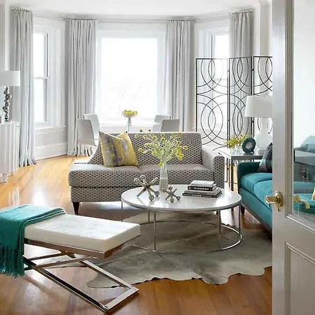 Apartment Bay State In The Back Bay