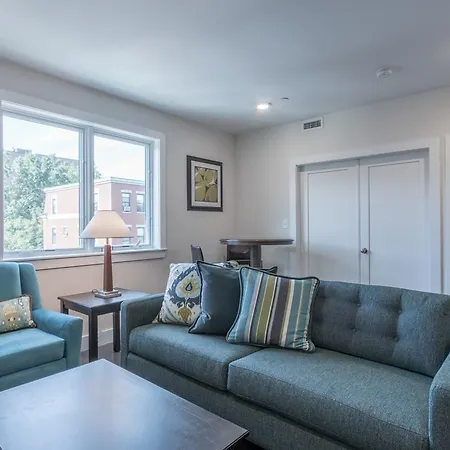 Apartment Two-bedroom On Massachusetts Avenue Apt 5