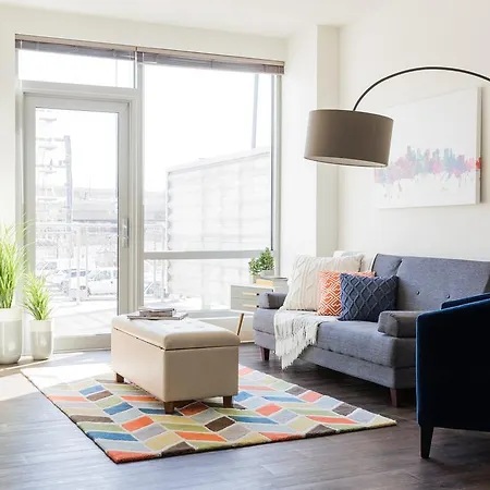 One-bedroom On Harrison Avenue Apt 206